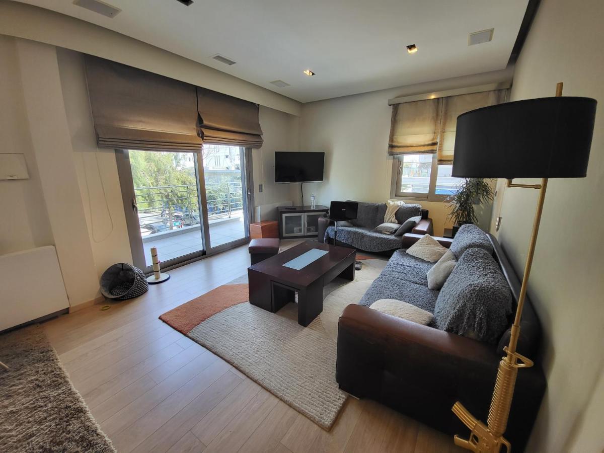 אתונה Cozy Apartment In Front Of The Park מראה חיצוני תמונה